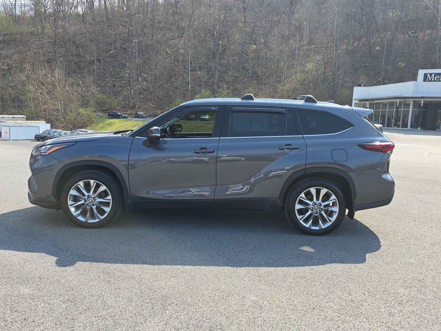 2025 Toyota Highlander Limited