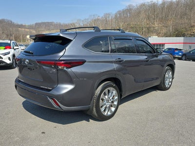 2025 Toyota Highlander Limited