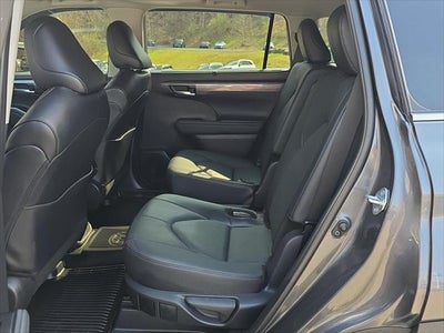 2025 Toyota Highlander Limited