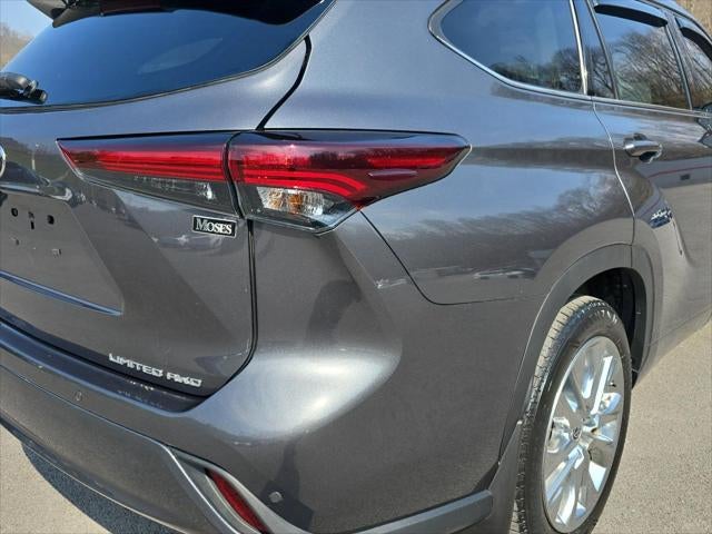2025 Toyota Highlander Limited
