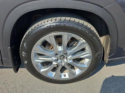 2025 Toyota Highlander Limited