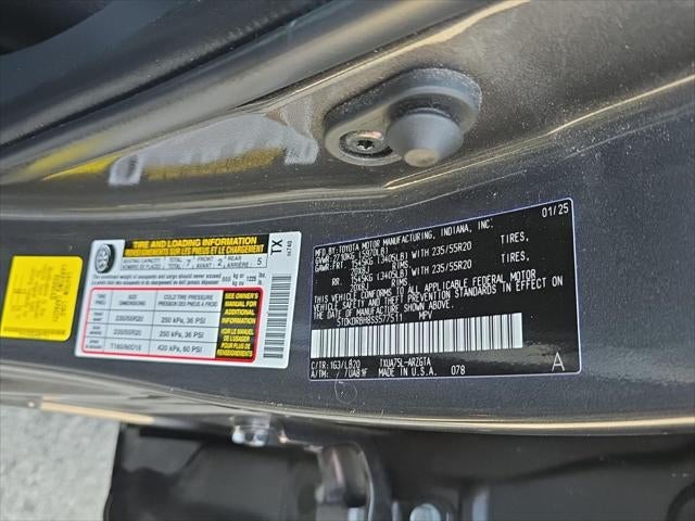 2025 Toyota Highlander Limited