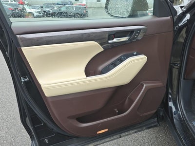 2020 Toyota Highlander Hybrid Limited