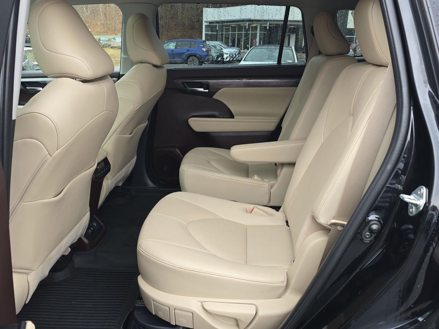 2020 Toyota Highlander Hybrid Limited