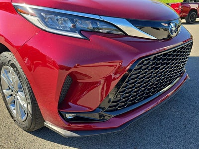 2021 Toyota Sienna XSE