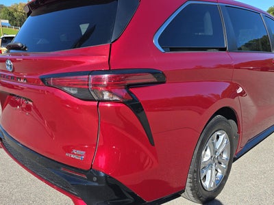 2021 Toyota Sienna XSE