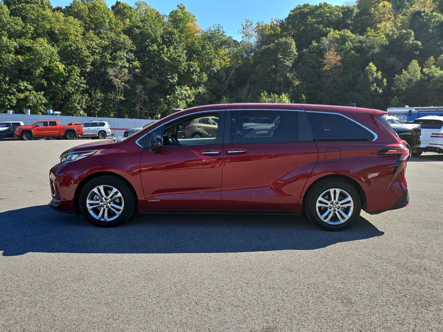 2021 Toyota Sienna XSE