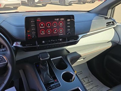 2021 Toyota Sienna XSE