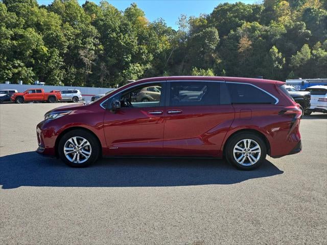 2021 Toyota Sienna XSE