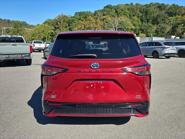 2021 Toyota Sienna XSE