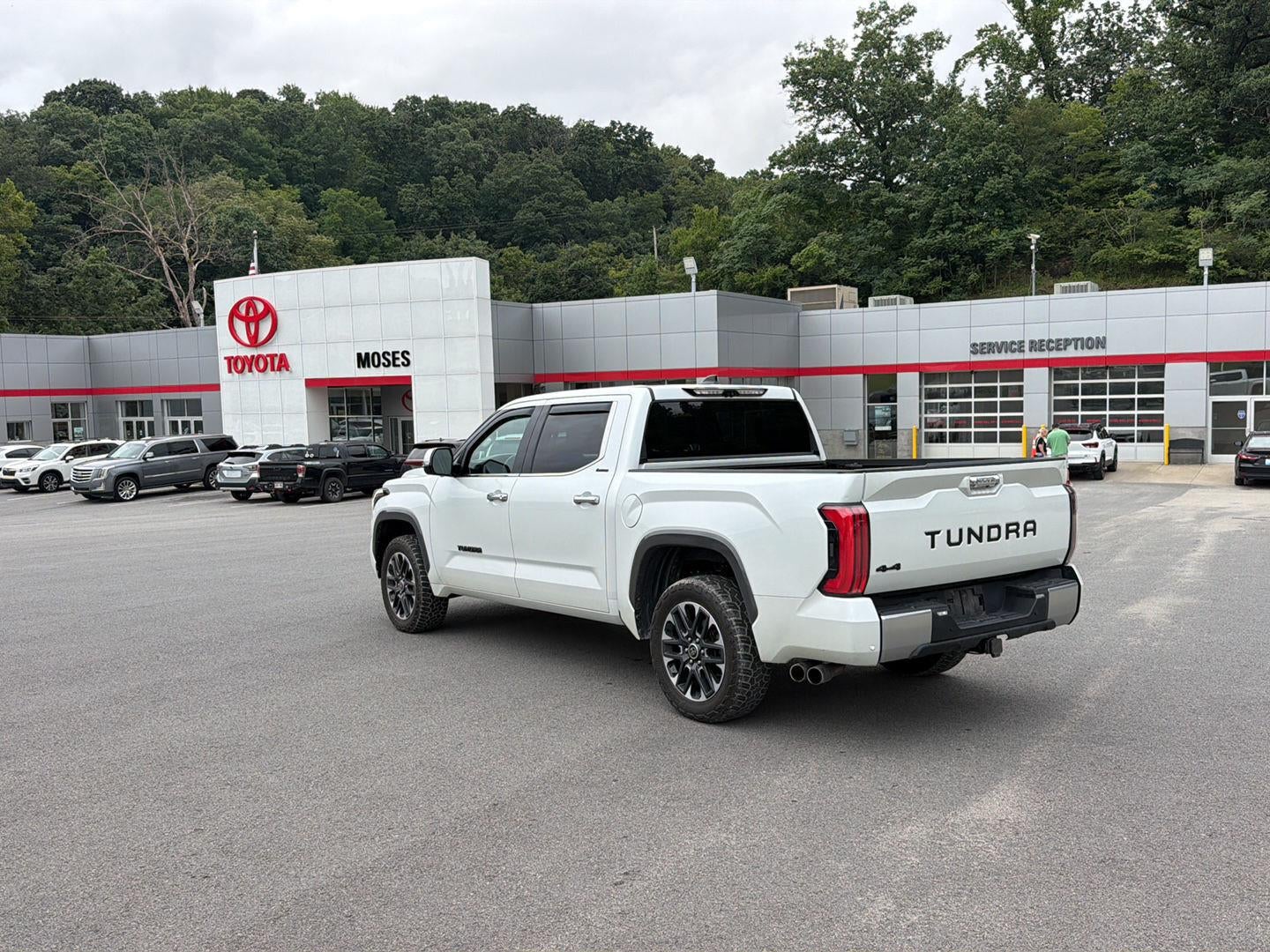 2023 Toyota Tundra Limited HV