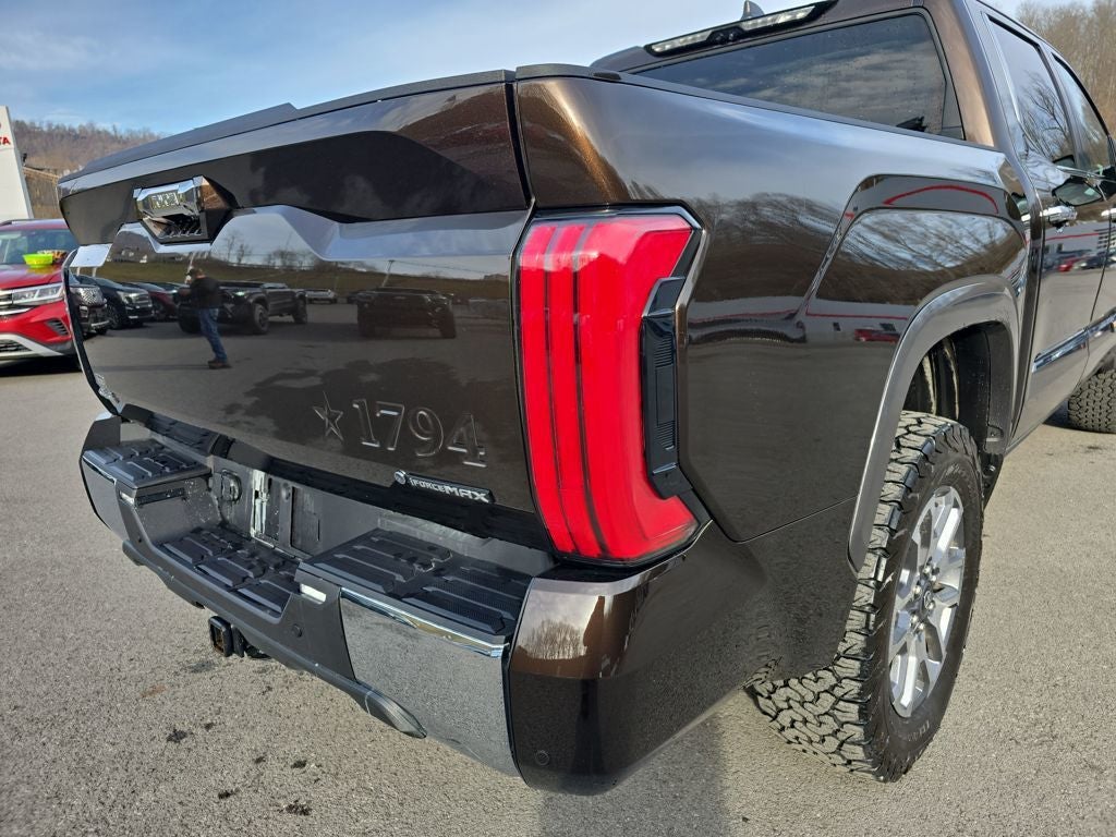 2025 Toyota Tundra Hybrid 1794 Edition