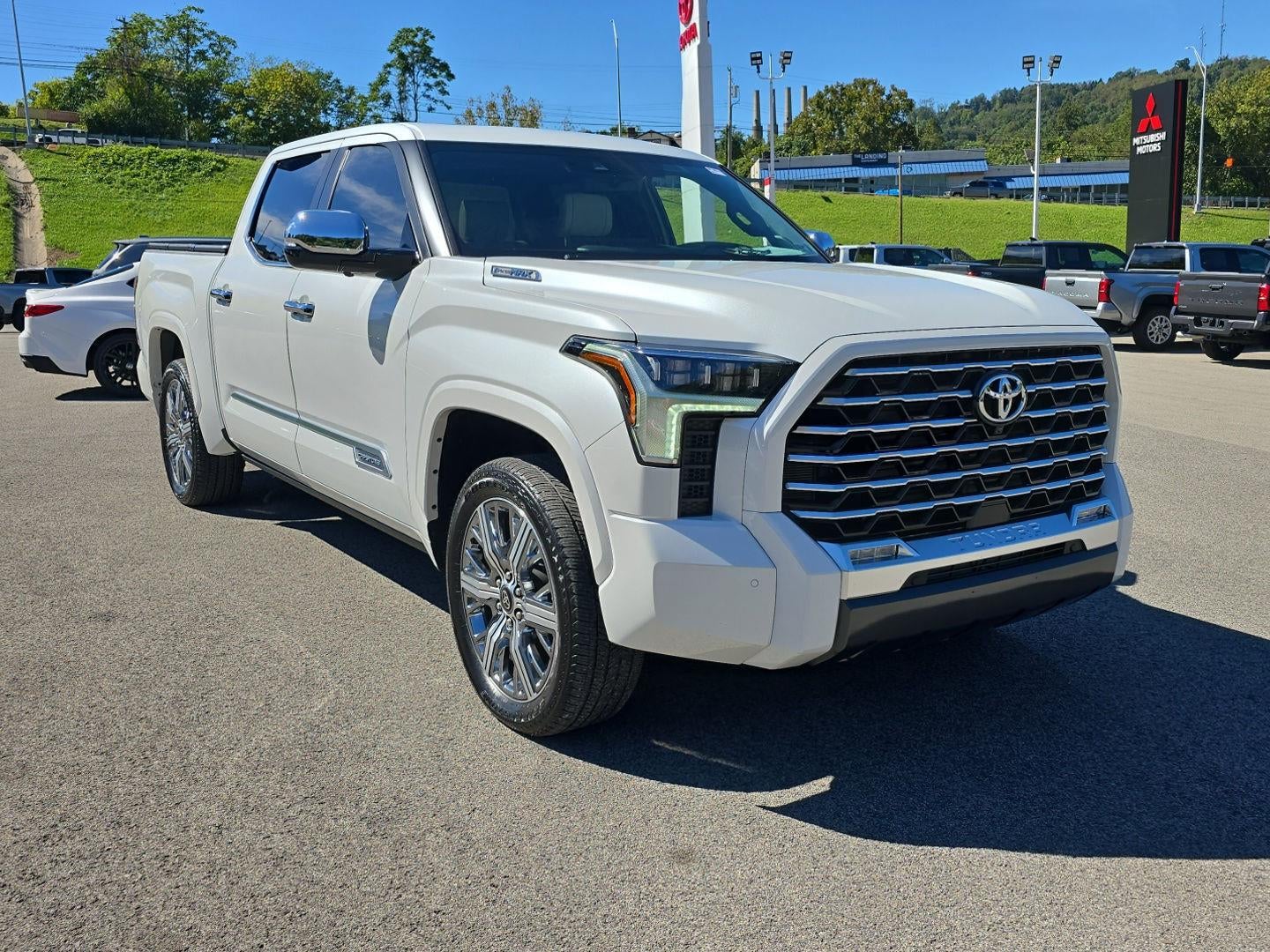 2025 Toyota Tundra Capstone HV