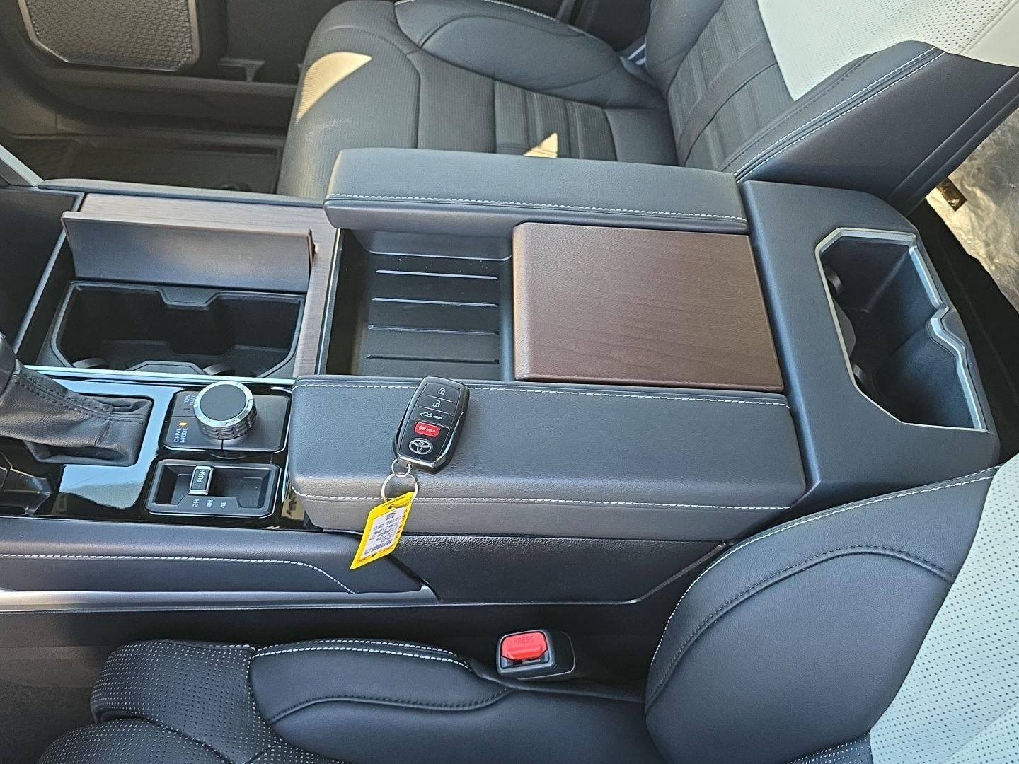 2025 Toyota Tundra Capstone HV