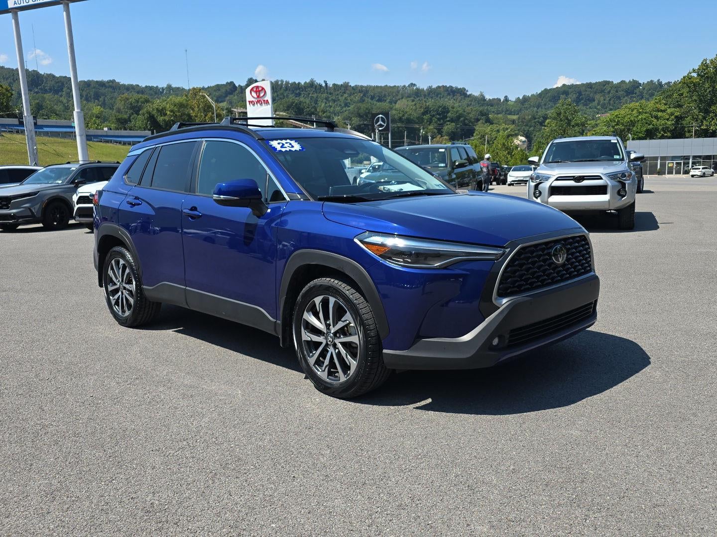 2023 Toyota Corolla Cross XLE