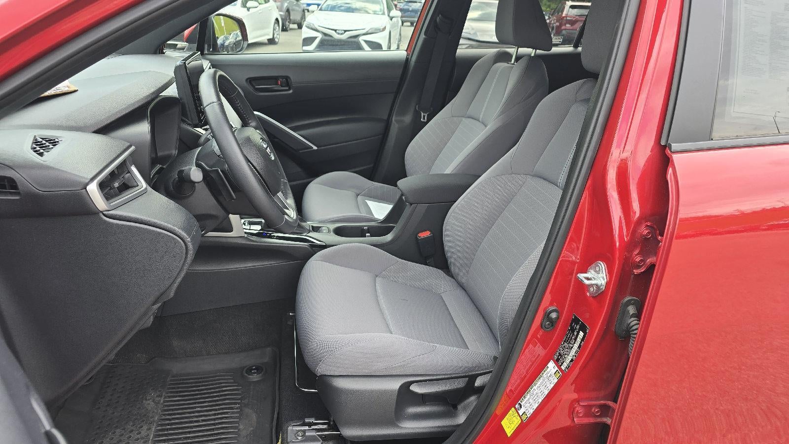 2024 Toyota Corolla Cross Hybrid SE