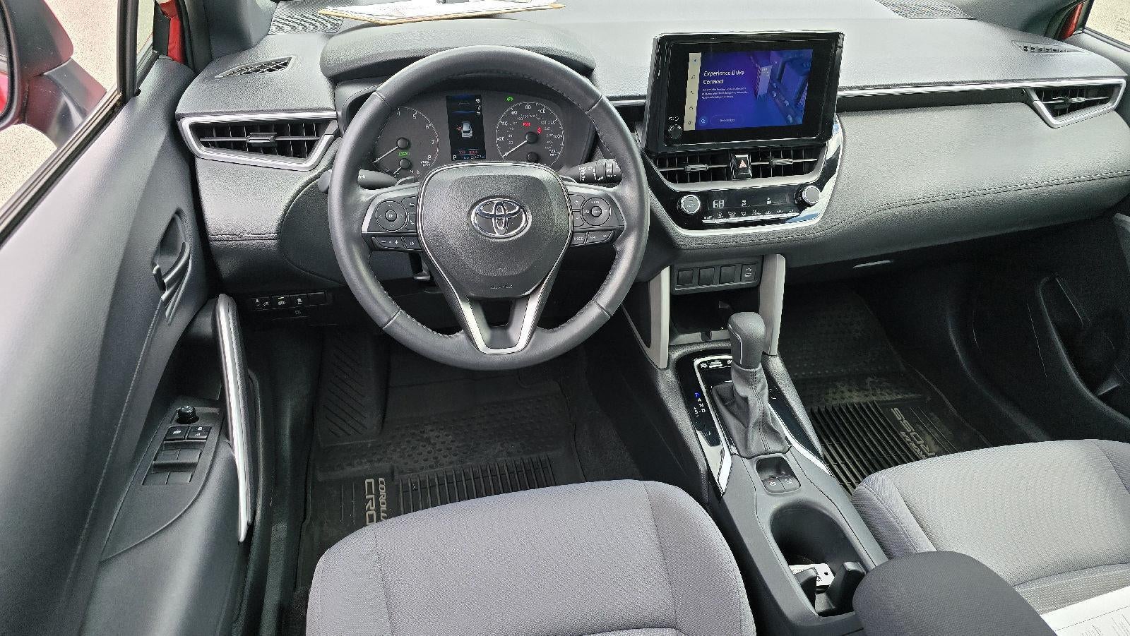 2024 Toyota Corolla Cross Hybrid SE