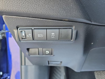 2024 Toyota Corolla Cross Hybrid SE