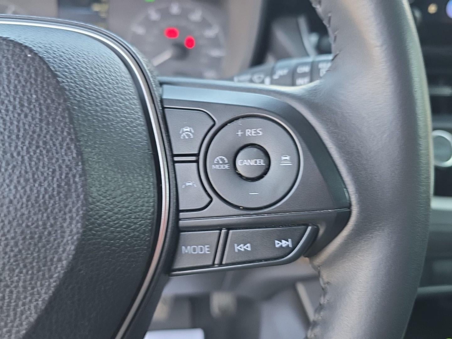 2024 Toyota Corolla Cross Hybrid SE