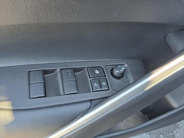 2024 Toyota Corolla Cross Hybrid SE