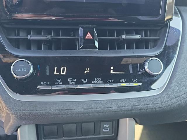 2024 Toyota Corolla Cross Hybrid SE