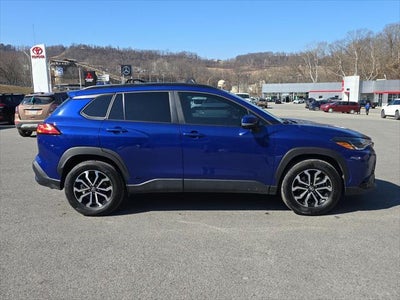 2024 Toyota Corolla Cross Hybrid SE