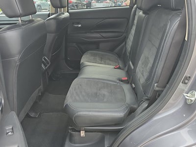 2019 Mitsubishi Outlander SE