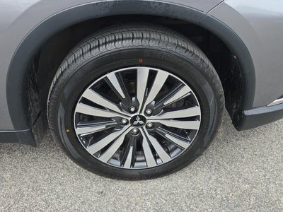 2019 Mitsubishi Outlander SE