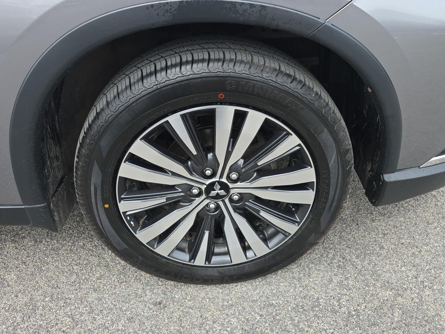 2019 Mitsubishi Outlander SE