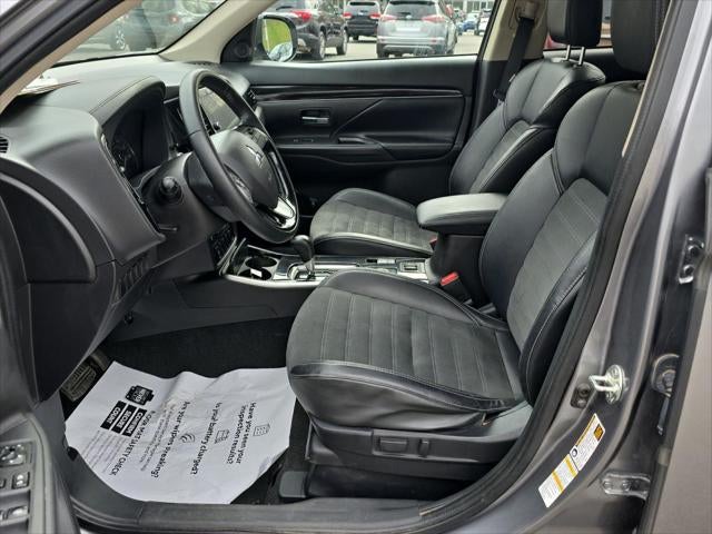 2019 Mitsubishi Outlander SE