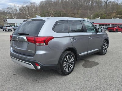 2019 Mitsubishi Outlander SE