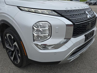 2022 Mitsubishi Outlander SE