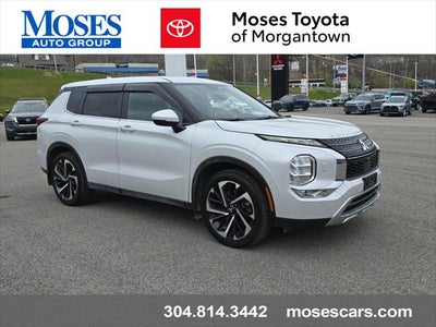 2022 Mitsubishi Outlander SE