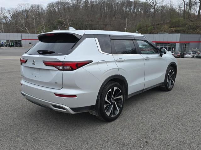 2022 Mitsubishi Outlander SE