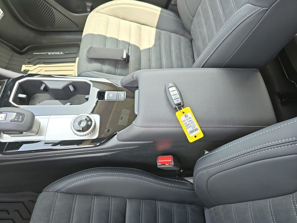 2025 Mitsubishi Outlander Trail Edition