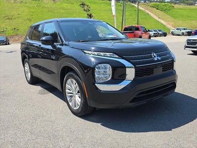 2025 Mitsubishi Outlander Plug-In Hybrid ES