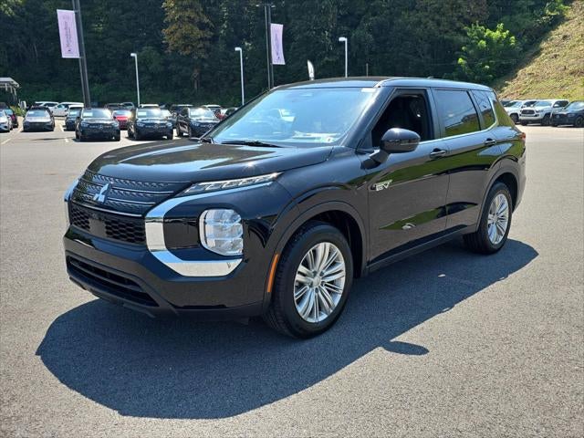 2025 Mitsubishi Outlander Plug-In Hybrid ES