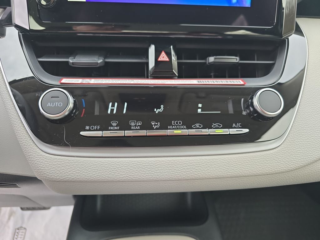 2026 Toyota Corolla Hybrid LE