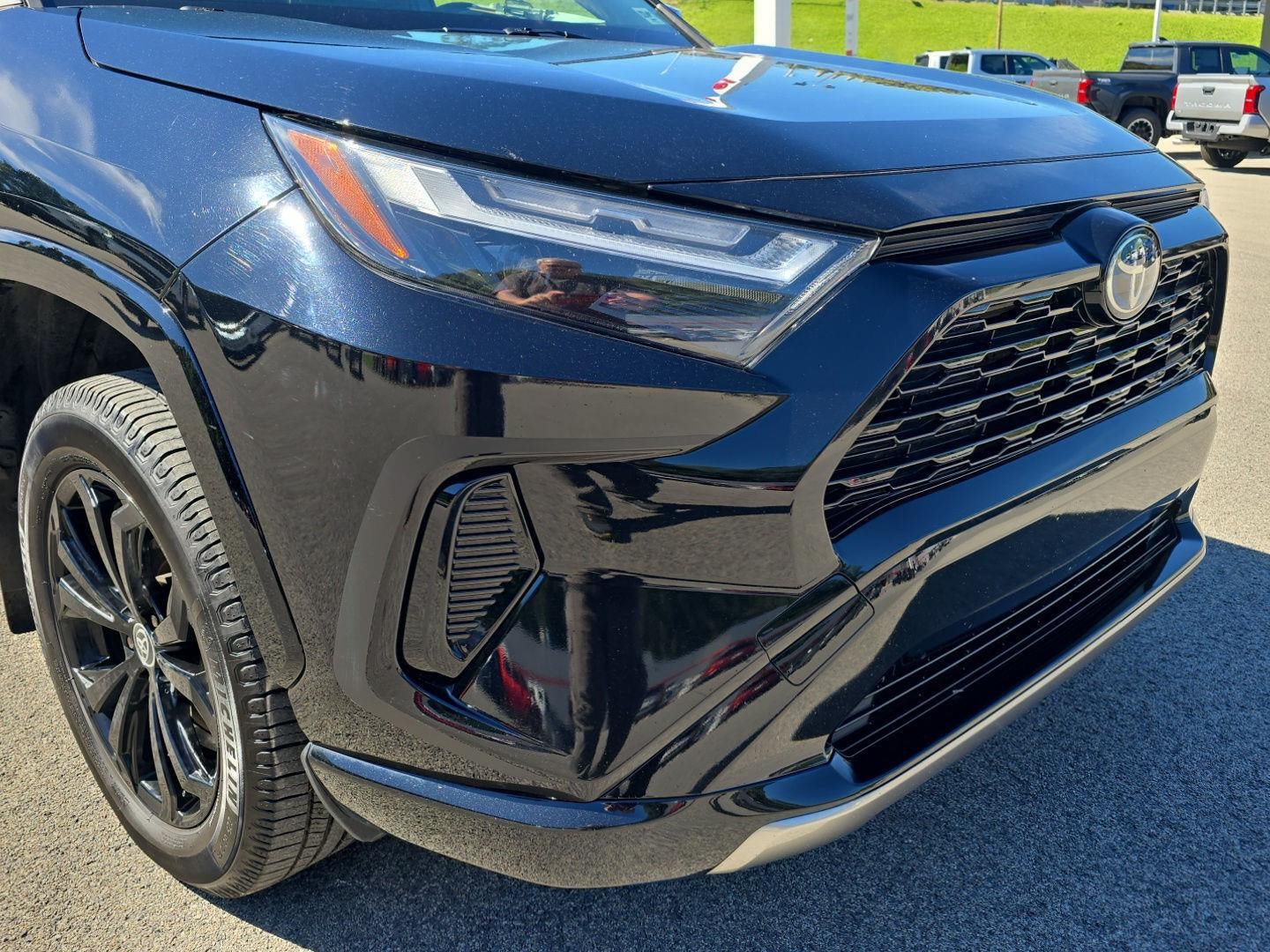 2022 Toyota RAV4 Hybrid SE