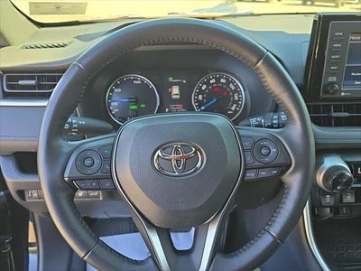 2022 Toyota RAV4 Hybrid SE