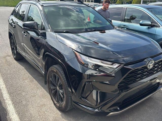 2022 Toyota RAV4 Hybrid SE