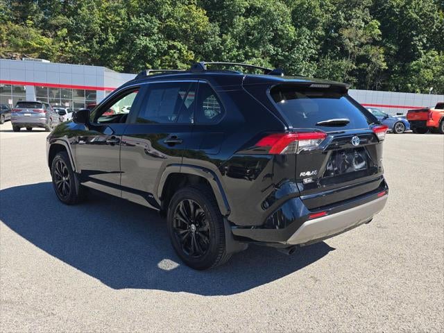2022 Toyota RAV4 Hybrid SE