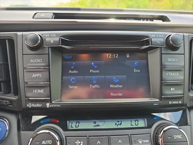 2018 Toyota RAV4 Hybrid SE