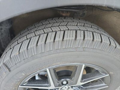 2018 Toyota RAV4 Hybrid SE