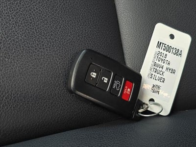 2018 Toyota RAV4 Hybrid SE