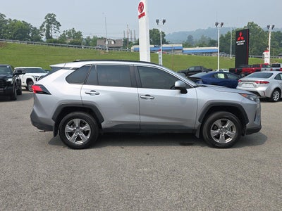 2022 Toyota RAV4 Hybrid LE