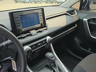 2022 Toyota RAV4 Hybrid LE