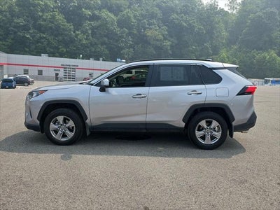 2022 Toyota RAV4 Hybrid LE