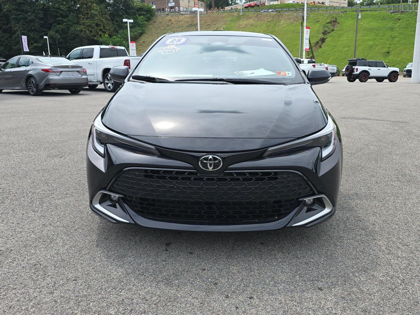 2025 Toyota Corolla Hatchback XSE