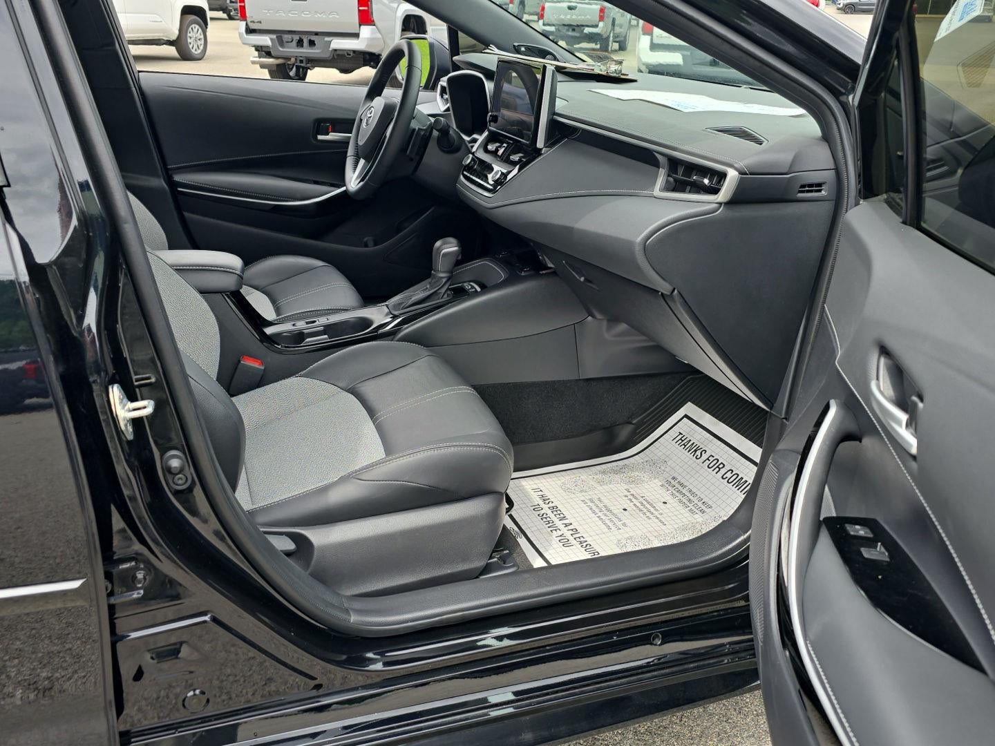 2025 Toyota Corolla Hatchback XSE